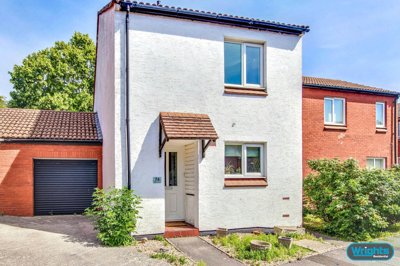 Property on Heather Shaw, BA14 7JT