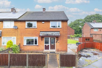 Property on Long Butts, PR1 9EE