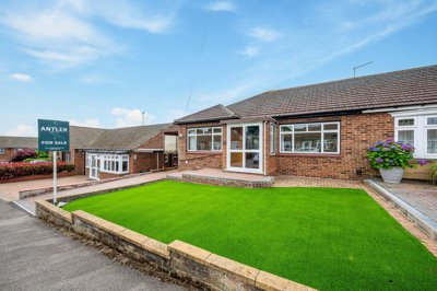 Property on Fernheath Way, DA2 7PE