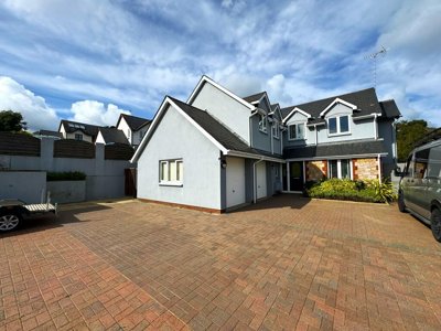 Property on Lammas Lane, TQ3 1PS