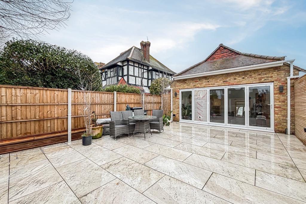 Thumbnail 76