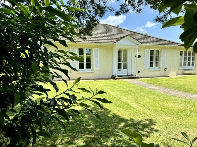 Bungalow