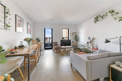 Property on Chatham Place, E9 6FJ