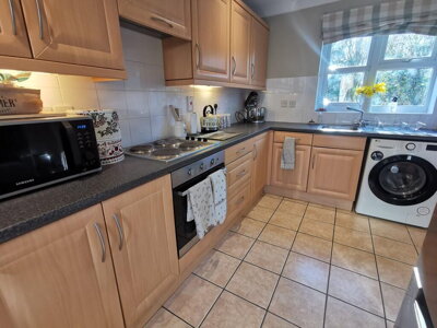 Property on Skinners Close, IP20 0LT