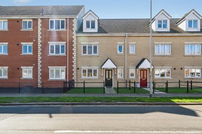Property on Nuffield Crescent, NR31 7LP