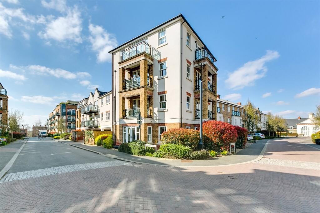 Property main image