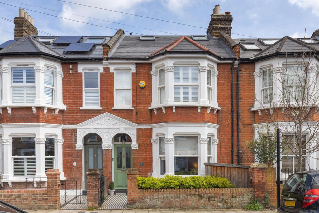 Terraced House