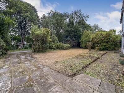 Property on High Street, LL21 0TN