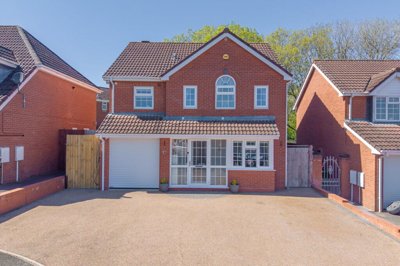 Property on Damson Close, B97 5WA