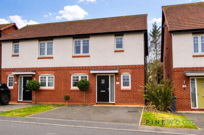 Property on Stoney View, S80 4US