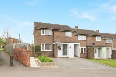 Property on Raeburn Road, S14 1DD