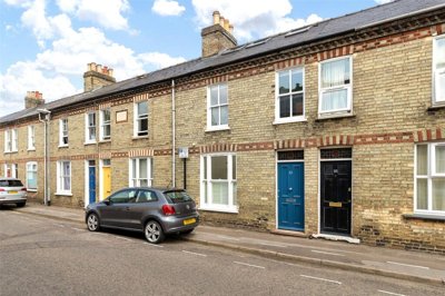 Property on Argyle Street, CB1 3LS