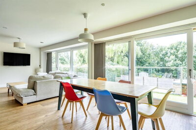 Property on High Street, EX16 7AG