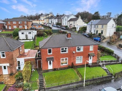 Property on Heol Celyn, CF82 7NS