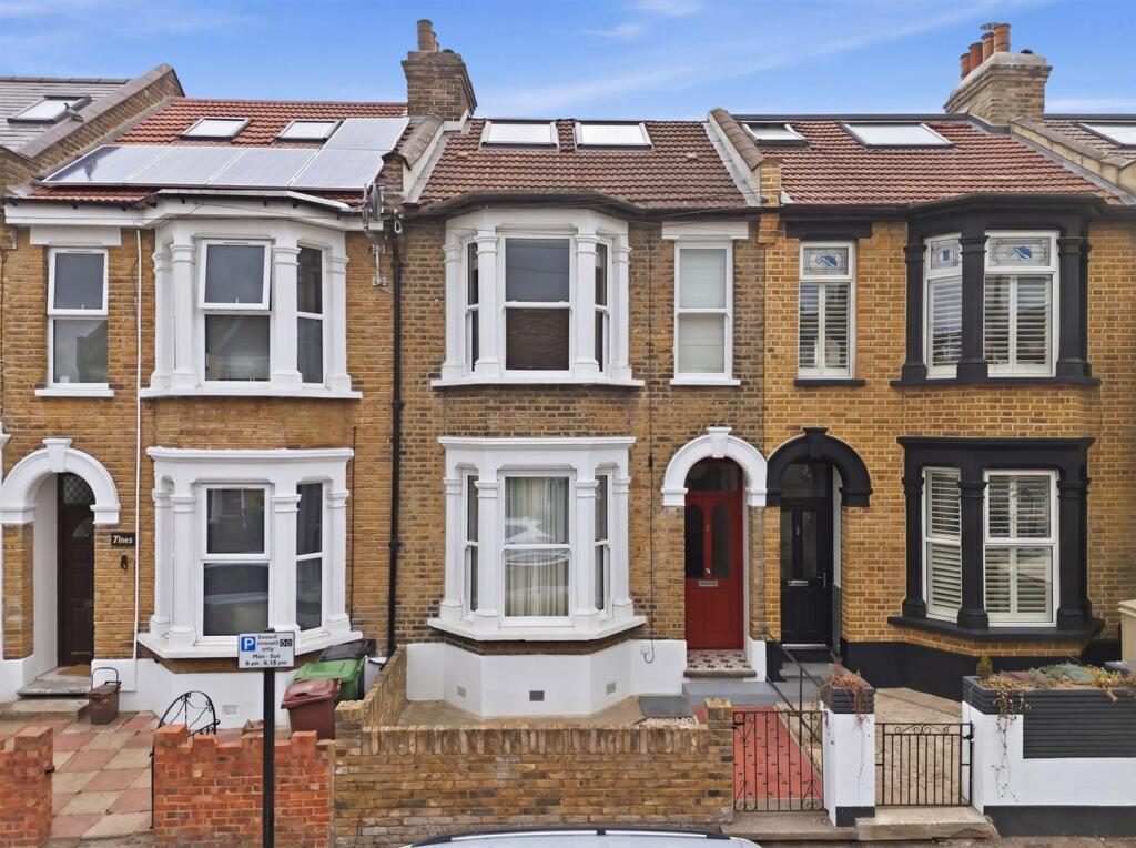 Property main image