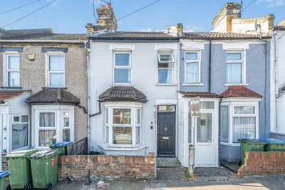 Property on Hartville Road, SE18 1DQ