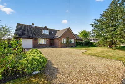 Property on Galley Lane, PO30 4BT