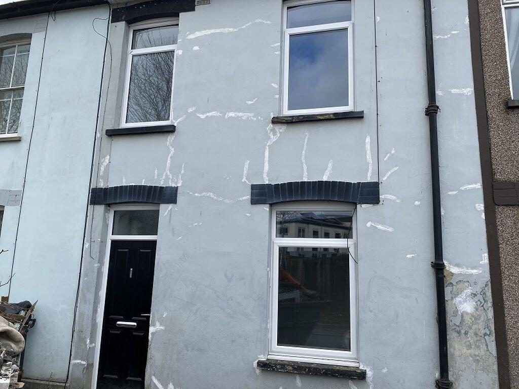 Terraced House