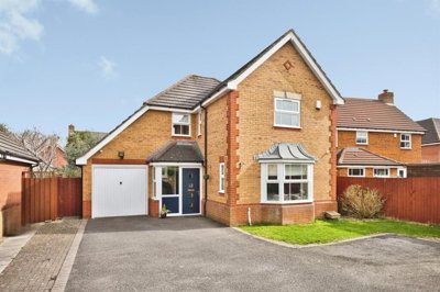 Property on Boundary Way, BA6 9PH
