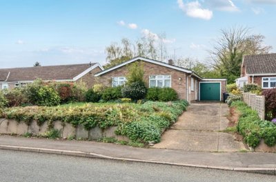 Property on Gorse Lane, NG34 8PF