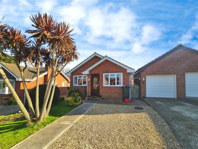 Property on Selwood Road, PO40 9RG