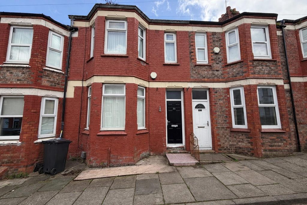 Terraced House