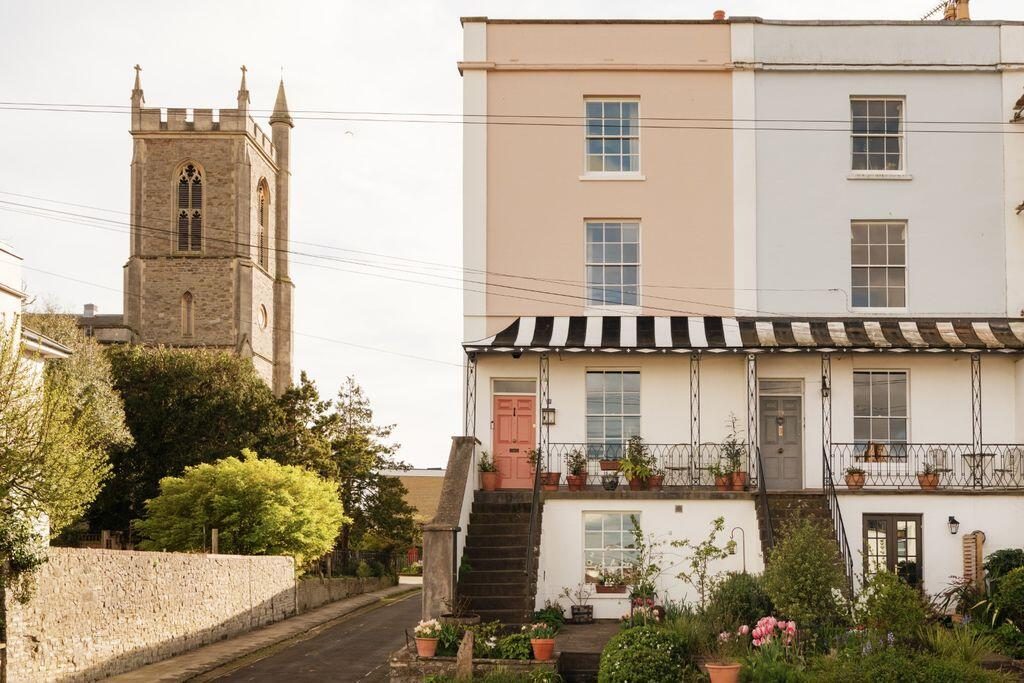 Terraced House