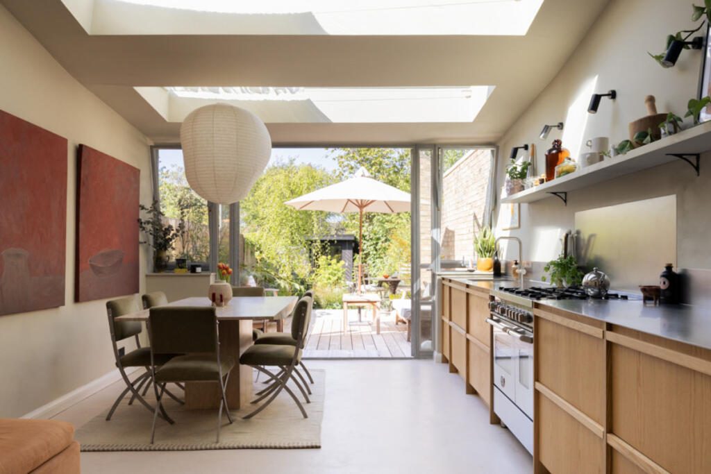 Terraced House