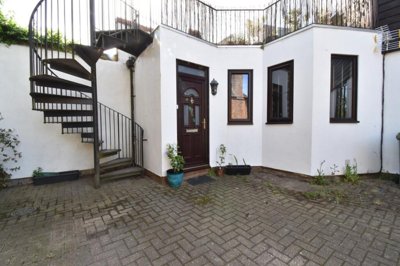 Maisonette