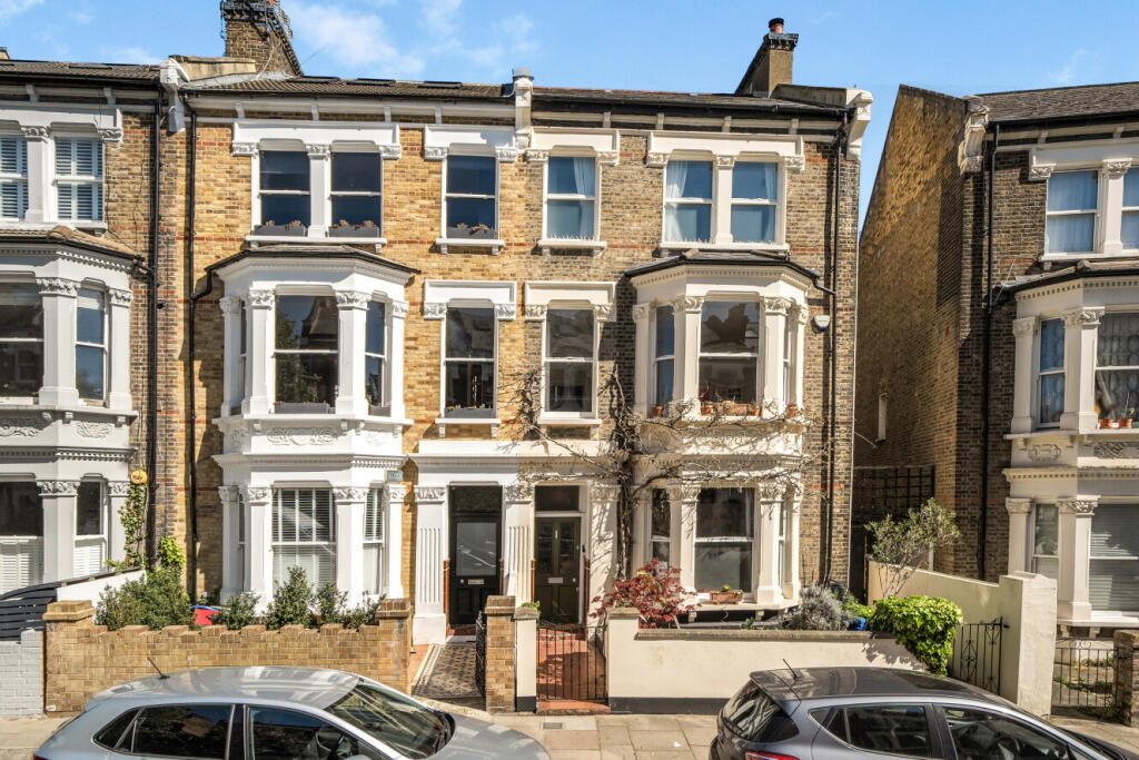 Terraced House