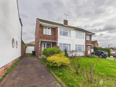 Property on Elmbridge, CM17 0JY