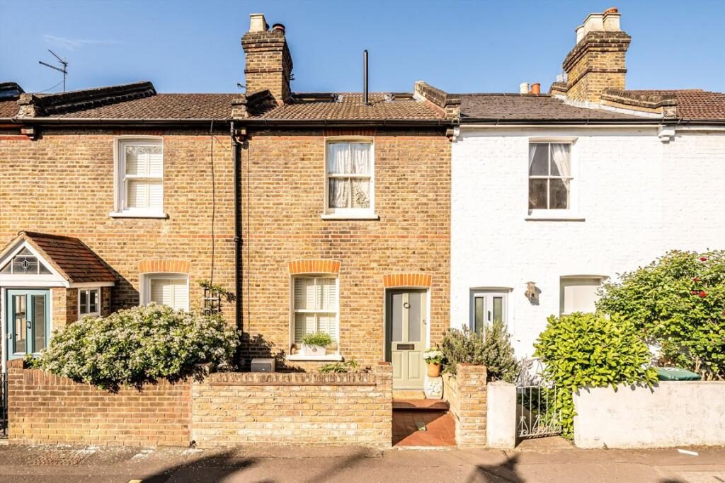Terraced House