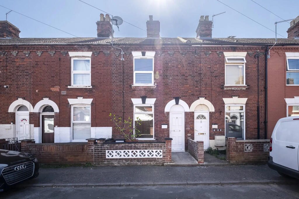 Terraced House