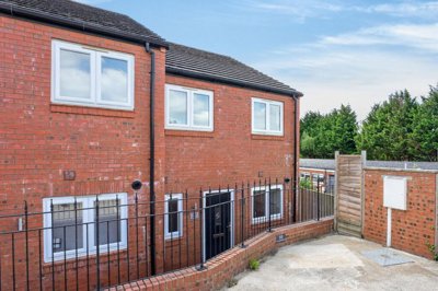 Property on NN16 8DG