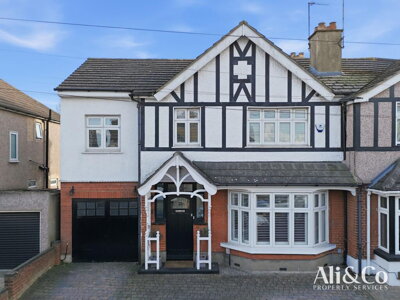 Property on College Avenue, RM17 5UH