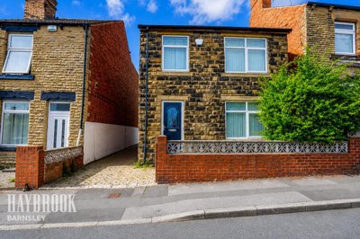 Property on Cherry Tree Street, S74 8DF