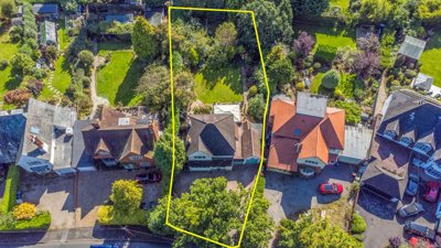 Property on Rednal Road, B38 8DT