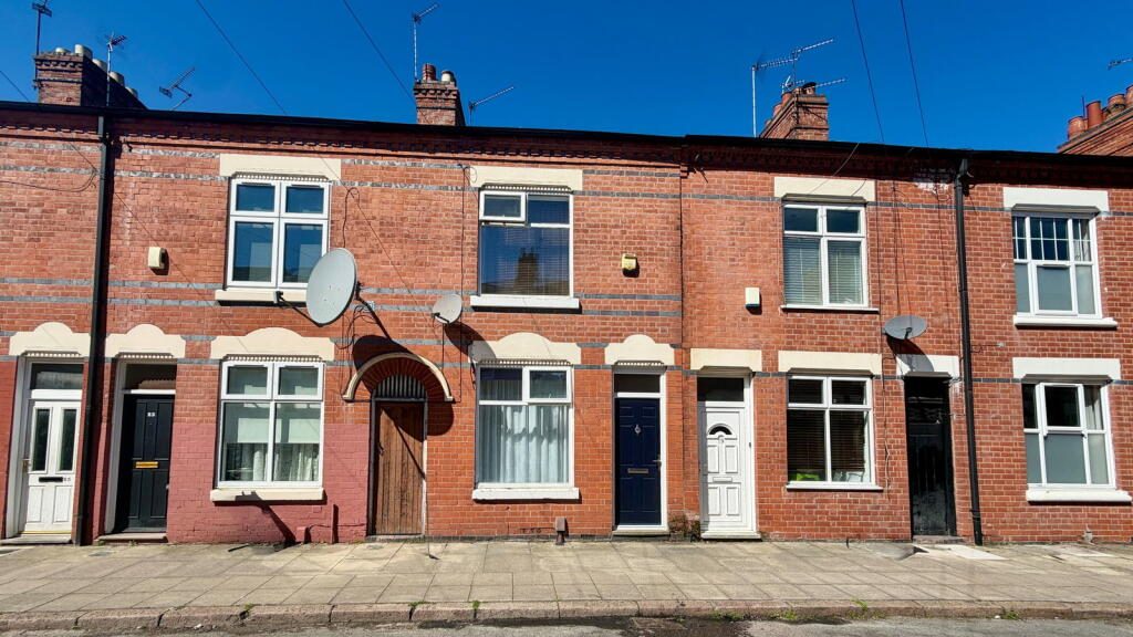 Property main image