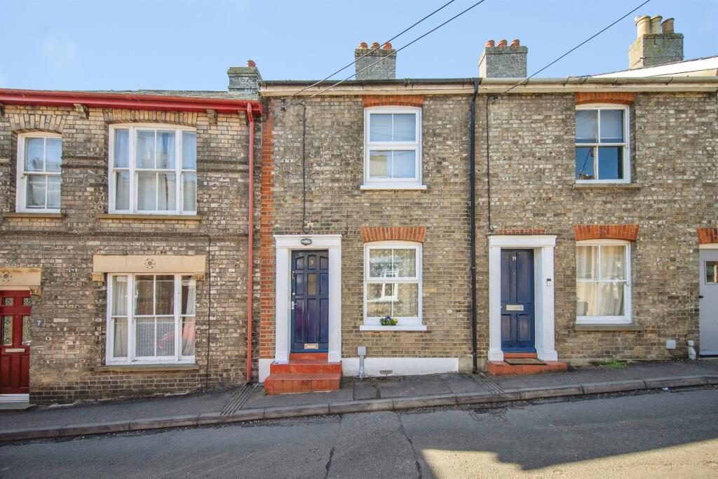 Terraced House