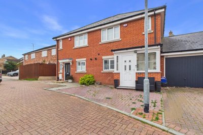 Property on School Avenue, SS15 6GH