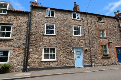 Property on Silver Street, BA5 1UN