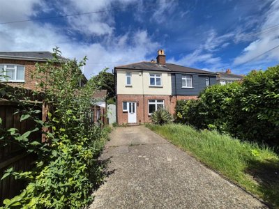Property on Garland Road, BH15 2LA