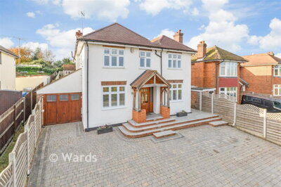 Property on Chalk Road, ME3 7LA