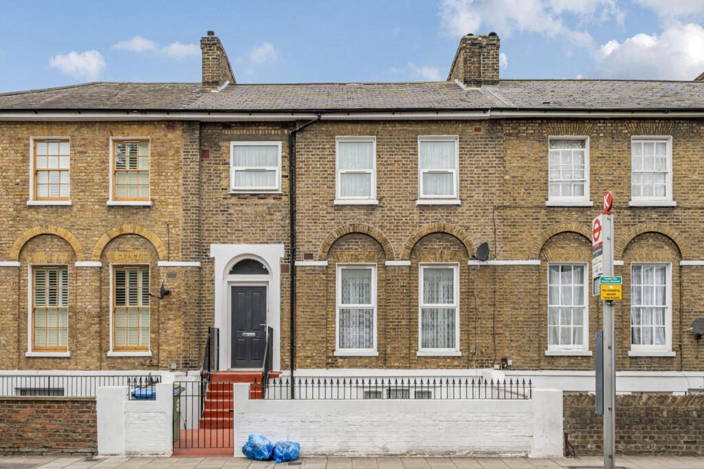 Terraced House