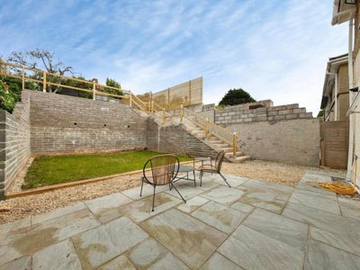 Property on Ponsford Road, BS4 2UR