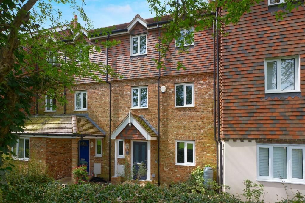 Terraced House