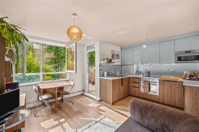 Property on Drakefell Road, SE14 5SN