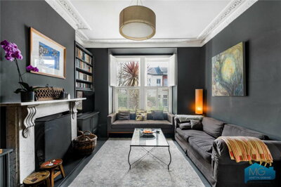 Property on Parolles Road, N19 3RE