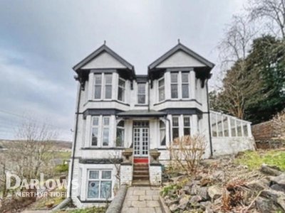 Property on Farm Road, CF81 9QG