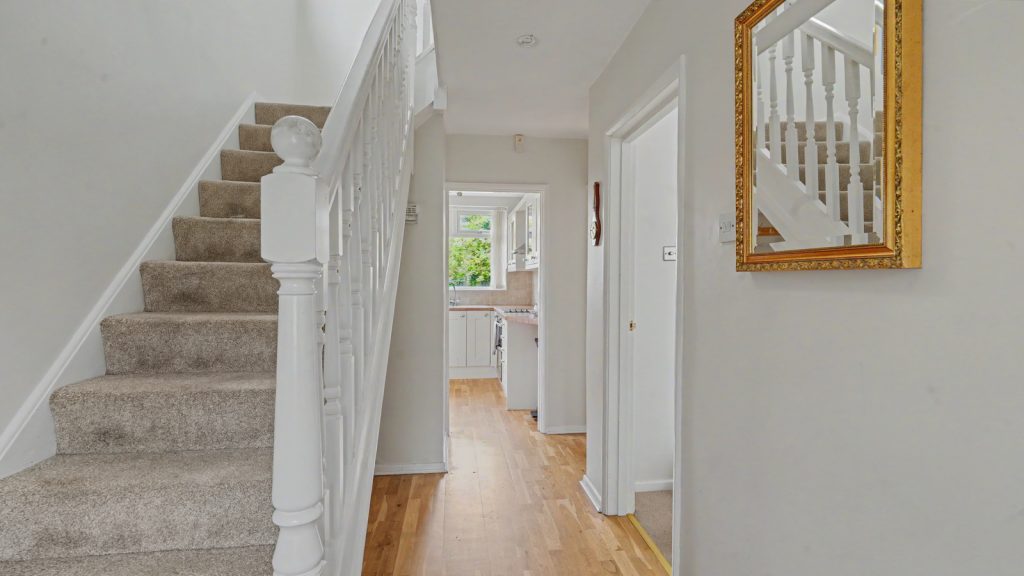 Thumbnail 32
